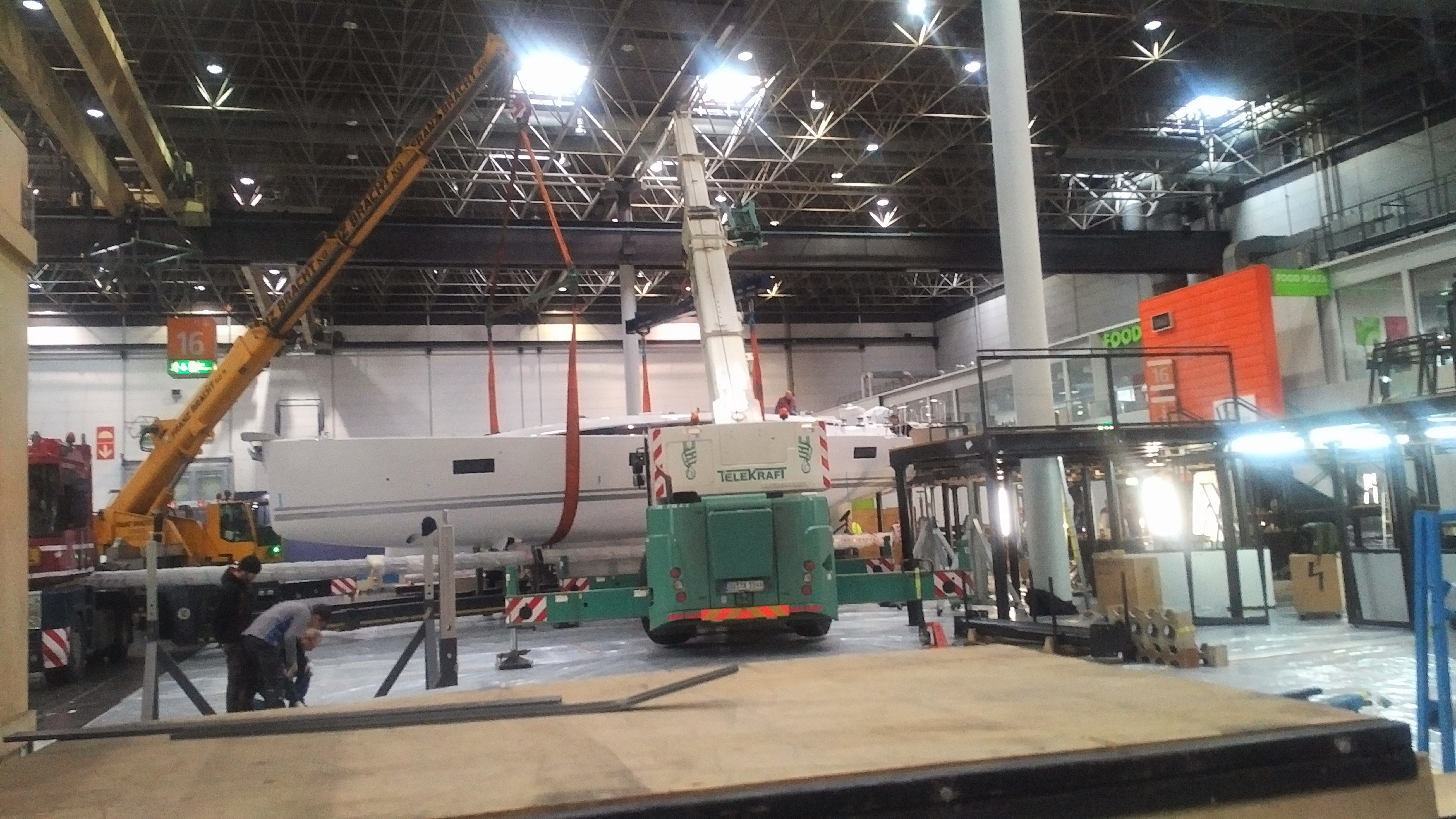 Yacht Folierung Boot Düsseldorf Boot Düsseldorf Yacht Folie